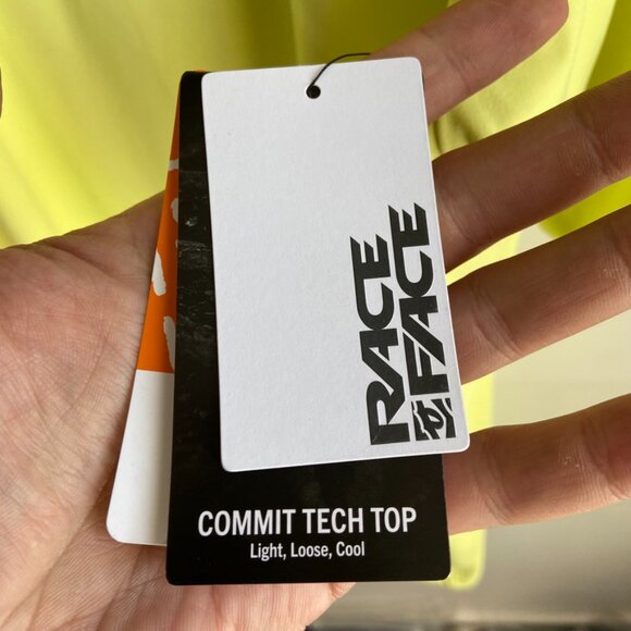 NWT Race Face Tea Green Commit Short Sleeve Tech Top - Picture 9 of 11